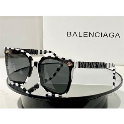Balenciaga Sunglass AAA 049